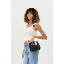 Fv Store Shaka Siyah SHK24 Soft Deri Düğüm Detaylı Zincir Askılı El ve Omuz Çantası U:14 E:22 G:8 cm