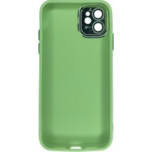 Bumudur Aksesuar iPhone 11 Yeşil Metal Kamera Korumalı Silikon Kılıf