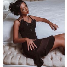 Pink and pink Transparan Detaylı Güpürlü Askılı Mini Elbise