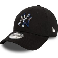 New Era New York Yankees Şapka Siyah Batik Logo 60435189