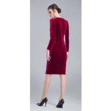 Hilal Trend Hilaltrend Kroveze Yaka Drape Detaylı Kadife Elbise