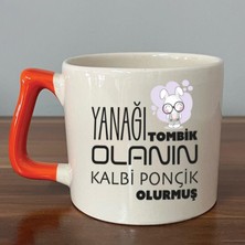 Mor Mürekkep Yanağı Tombik Olanın Baskılı Turuncu Kulplu D Kupa