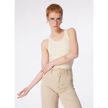 Lee U Yaka Bej Kadın T-Shirt L241615A92-Kolsuz T-Shirt