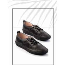 Siyah Hakiki Deri Kadın Casual Ayakkabı K01462025003