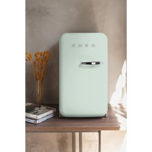 Smeg FAB5LPG5 D Enerji Sınıfı 34 Lt Mini Buzdolabı