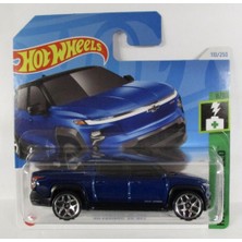 Hot Wheels Silverado Ev Rst 8/10 110/250 Model Araba
