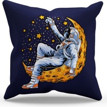 Moud's Çift Tarafı Baskılı Mor Astronot Desenli Süet Kırlent Kılıfı - PL775