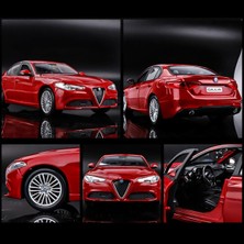 Liupo Bburago 1/24 Alaşım Yarış Arabası Alfa Romeo Giulia Için Spor Araba Statik Döküm Araçlar Ekran Koleksiyon Model (Yurt Dışından)