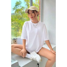 Yakamel Kadın Oversize Penye Kısa Kollu Nefes Alan T-Shirt