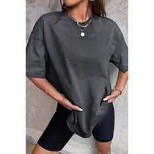 Yakamel Kadın Nefes Alan Penye Bol Kesim T-Shirt