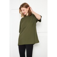 Yakamel Kadın Oversized Kısa Kollu Penye T-Shirt