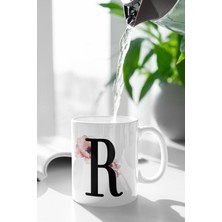 Azresa R Harfi Pembe Çiçek Baskılı Kupa Beyaz