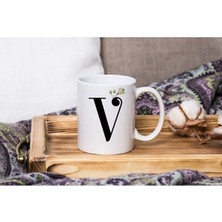 Azresa Beyaz Çiçekli V Harfli Beyaz Porselen Kupa Tfbyz-26