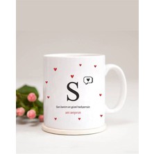 Azresa Kalp Detaylı S Harfli Baskılı Kupa Bardak