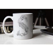 Azresa Özel Tasarım Siyah-Beyaz Çiçekli S Harfi Baskılı Porselen Kupa Tfs