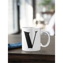 Azresa V Harfi Siyah Baskılı Kupa Beyaz Porselen