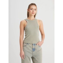Wrangler Bisiklet Yaka Haki Kadın Bluz W241281801-KOLSUZ Bluz