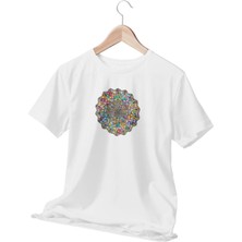 Qoeuyl Boutique Mandala Temalı Beyaz Kadın T-Shirt