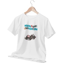 Qoeuyl Boutique Nolmuş Çok Yemişsem Yani-Kedi Temalı Beyaz  T-Shirt