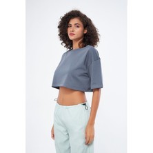 Mesfeno Kadın Basic Oversize Fit,  %100 Pamuk Bisiklet Yaka Kalın Kumaş Crop T-Shirt