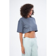 Mesfeno Kadın Basic Oversize Fit,  %100 Pamuk Bisiklet Yaka Kalın Kumaş Crop T-Shirt