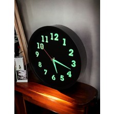 Bahat Fosforlu Gece Görünen Parlayan Siyah Duvar Saati Çap 22 cm Camsız K1