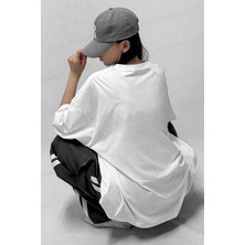 Teenage Millionaire Kadın Free Life Beyaz Bisiklet Yaka Oversize Salas T-Shirt