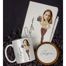 Ejoya Kişiye Özel Karikatür Tasarım Defter Kalem Kupa ve Bardak Altlığı Hediye Seti 96326