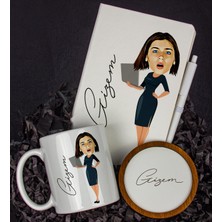 Ejoya Kişiye Özel Karikatür Tasarım Defter Kalem Kupa ve Bardak Altlığı Hediye Seti 96316