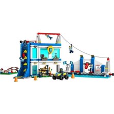 KTYRA52 60372 Lego® City Polis Eğitim Akademisi 823 Parça +6 Yaş