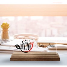 Bk Gift Kişiye Özel Isimli Doktor Temalı Ahşap Tabanlı Akrilik Masa Isimliği-2, Ofis Dekoru, Mesleki Hediye, Ofis Hediyeleri