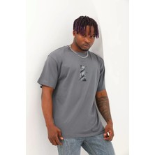 Blacktree Unisex Oversize Baskılı Bisiklet Yaka T-Shirt - Füme