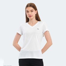 Slazenger RIVE Kadın Tişört Beyaz Nefes Alabilir Kumaş ile Şık Tasarım ve Rahat Kesim
