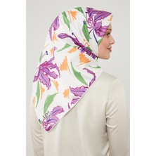 Lêvi D'or Krem Yaprak Desen Twill Eşarp