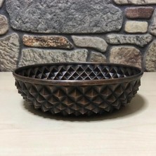 Efemir Piramit Işlemeli Bakır Hamam Tası