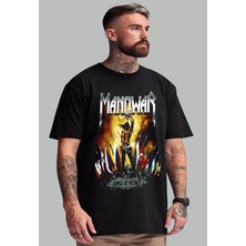 Bu Tshirt Manowar - Kings Of Metal' Temalı Oversize Tişört.