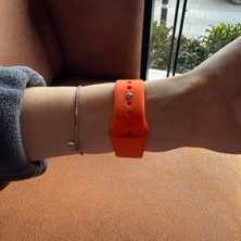 Mobicas Apple Watch 9 Uyumlu 41MM Klasik Kordon Silikon Kayış Turuncu