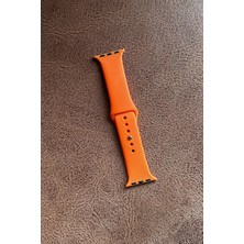 Mobicas Apple Watch 9 Uyumlu 41MM Klasik Kordon Silikon Kayış Turuncu
