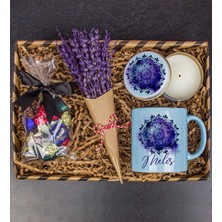 Ejoya Kişiye Özel Kupa & Çikolatalar & Mum & Lavanta Buketi Hediye Kutusu 111732