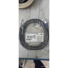 Omron XS2F-LM12PVC4S5M