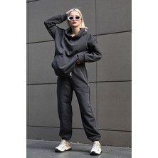 Yakamel Kadın Oversize Kapşonlu Kanguru Cep Eşofman Takımı