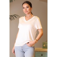 Nazen Giyim Kısa Kollu Omuzları Taşlı Ekru Kadın Bluz  022-2Y4