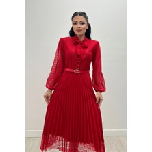Giyimmasalı Dantel Kumaş Plise Detaylı Midi Elbise - Kırmızı