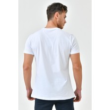 Cramp Sport Beyaz Nakış Detaylı O Yaka Standart Kalıp Erkek T-Shirt