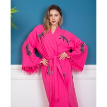 Bornoz ,Plaj Kıyafeti,Kimono , Kaftan ,Sabahlık  Pembe Kumaş Siyah Leopar Desen Baskılı