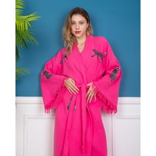 Bornoz ,Plaj Kıyafeti,Kimono , Kaftan ,Sabahlık  Pembe Kumaş Siyah Leopar Desen Baskılı
