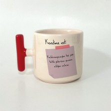 Mor Mürekkep Kendime Not: Kaldıramayacağım Tek Yük Baskılı Kırmızı Kulplu T Kupa