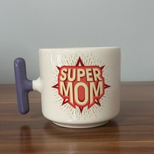 Mor Mürekkep Süper Mom Kırmızı Baskılı Mor Kulplu T Kupa