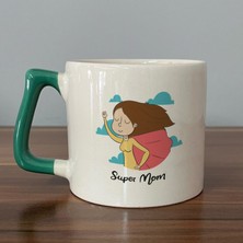 Mor Mürekkep Süper Mom Pelerin Baskılı Yeşil Kulplu D Kupa