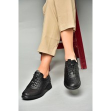 Fox Shoes P555193203 Siyah Deri Comfort Ortopedik Taban Kadın Ayakkabı